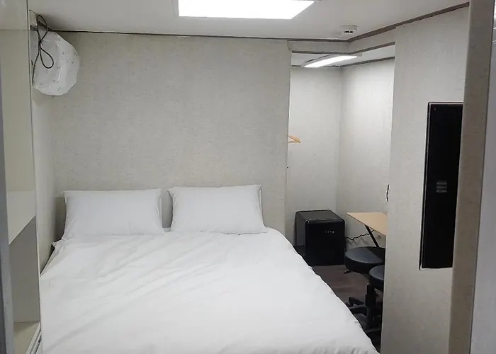 Stayin Myeongdong - Foreigners Only Gasthuis