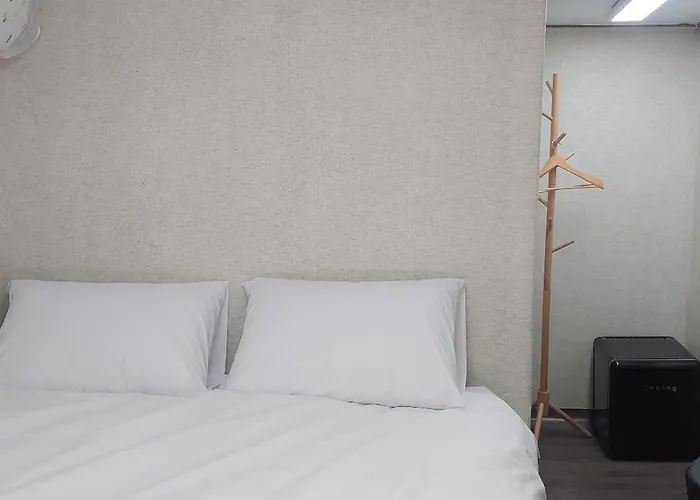 Stayin Myeongdong - Foreigners Only Seoel