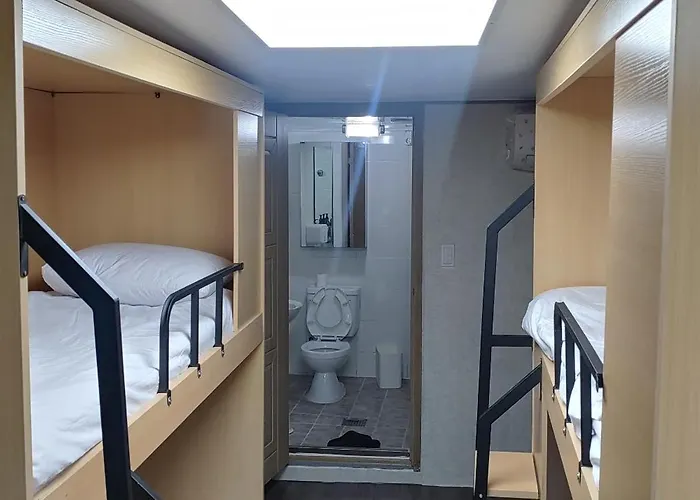 Stayin Myeongdong - Foreigners Only Gasthuis 3*